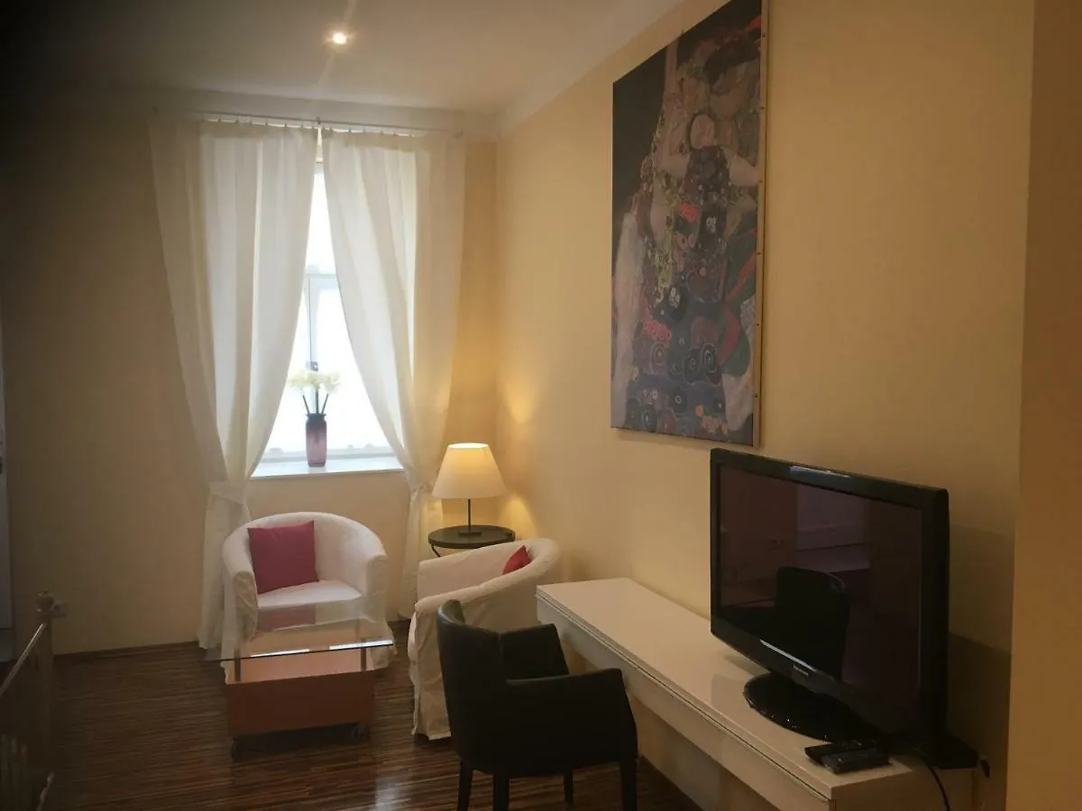 St Martin Apartment Вена
