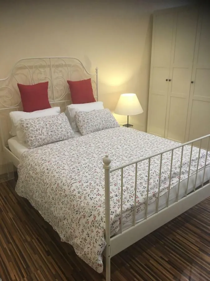 St Martin Apartment 0*, Vienna Austria